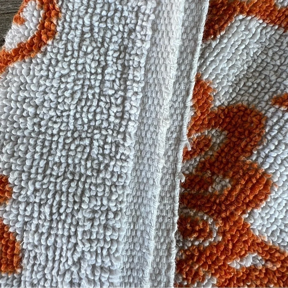 Vintage MCM Screen Prints by Sayco 2 Piece Towel Set White Orange Floral USA